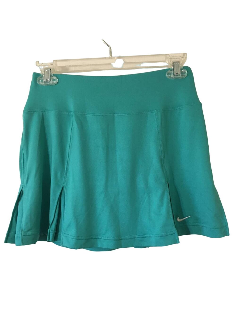 NWOT Nike Dry Fit XS Teal Skort